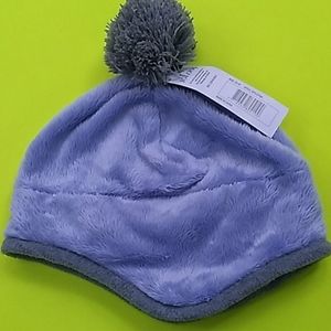 NWT "Igloos" blue polyester hat with white pom